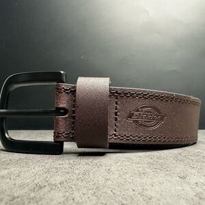 Dickies Dark Brown Leather Belt